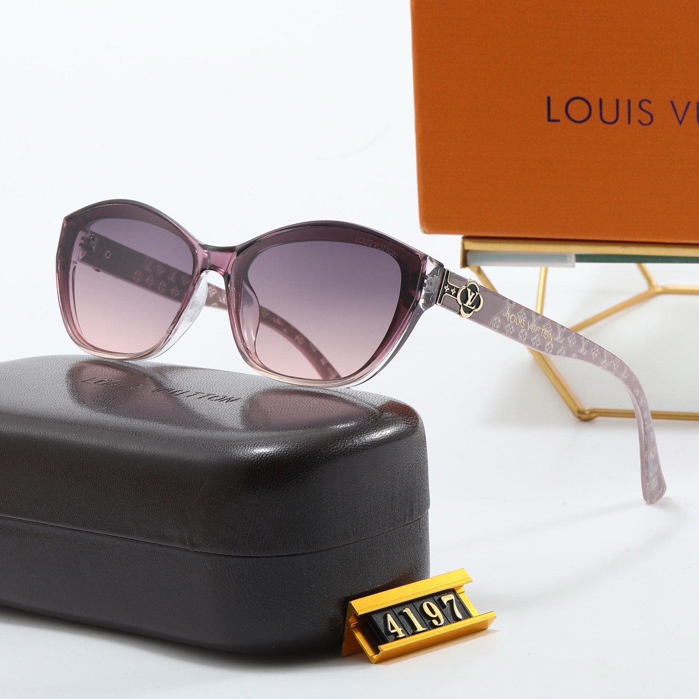 Louis Vuitton sunglasses-LV111894D